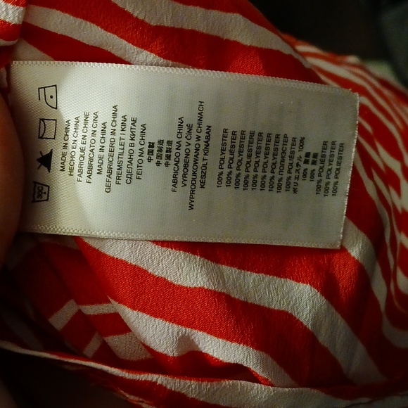 Michael Michael Kors Women's Red & White Zebra Print Sleeveless Blouse. - Picture 7 of 14